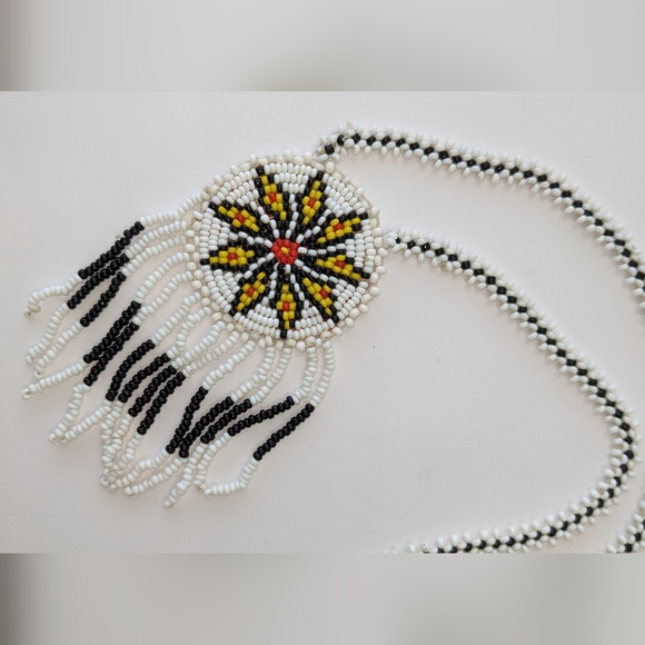 VTG BEADED LEATHER BACK NECKLACE - Picture 7 of 9